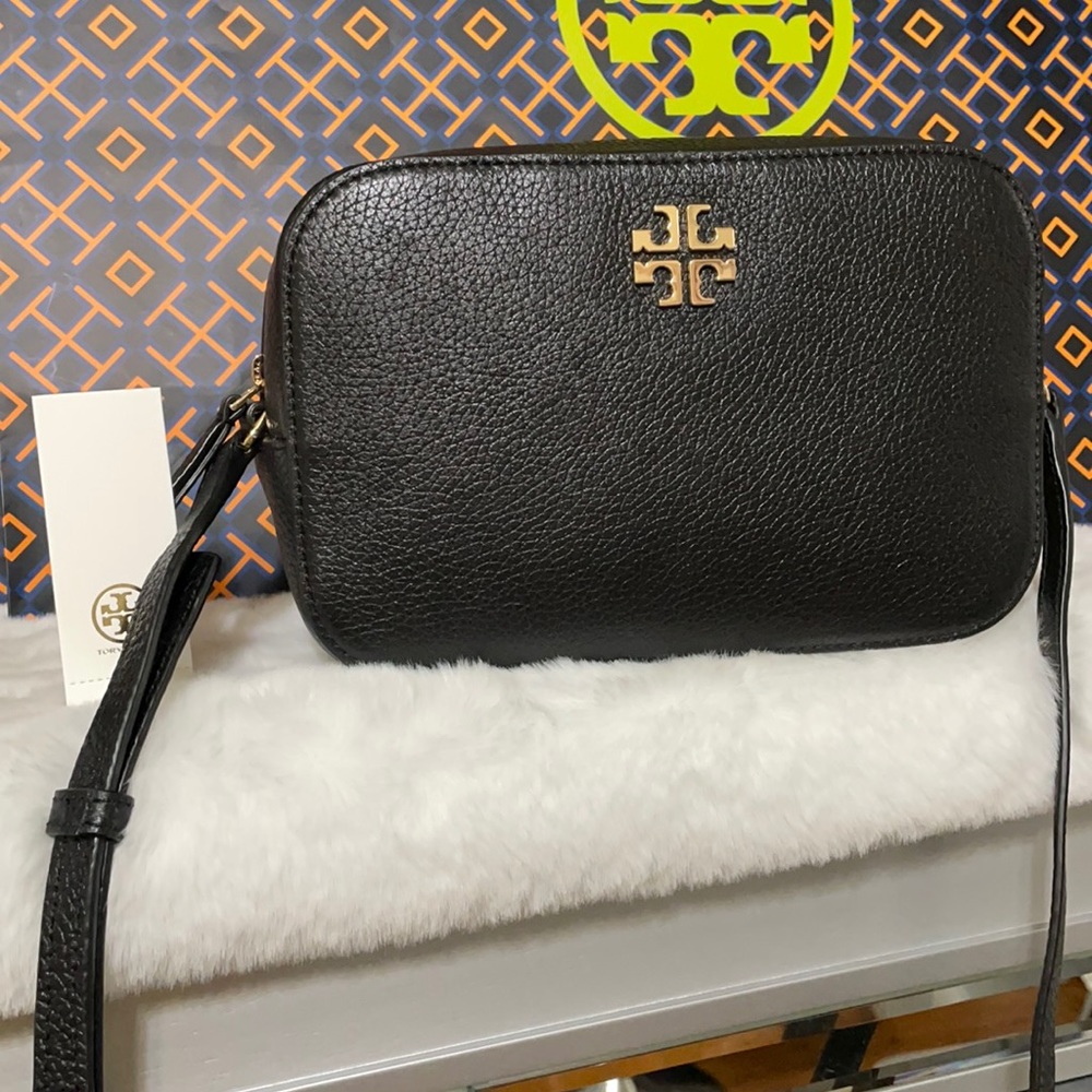 Tory Burch Large Logo Round Camera Crossbody